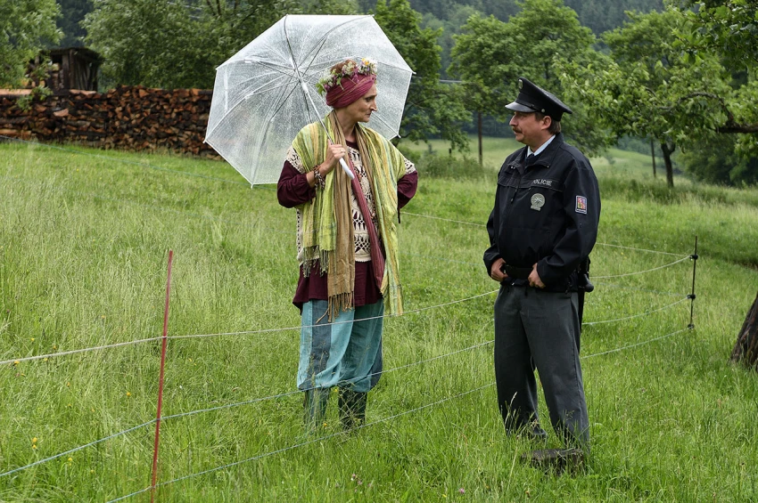 Zločin ve zkušebně (2019) [TV epizoda]