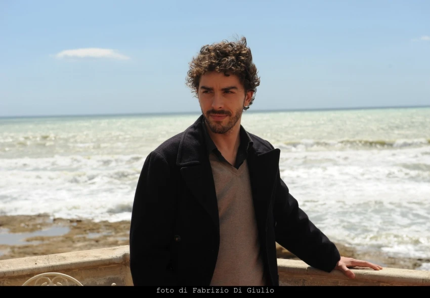 Mladý Montalbano (2012) [TV cyklus]