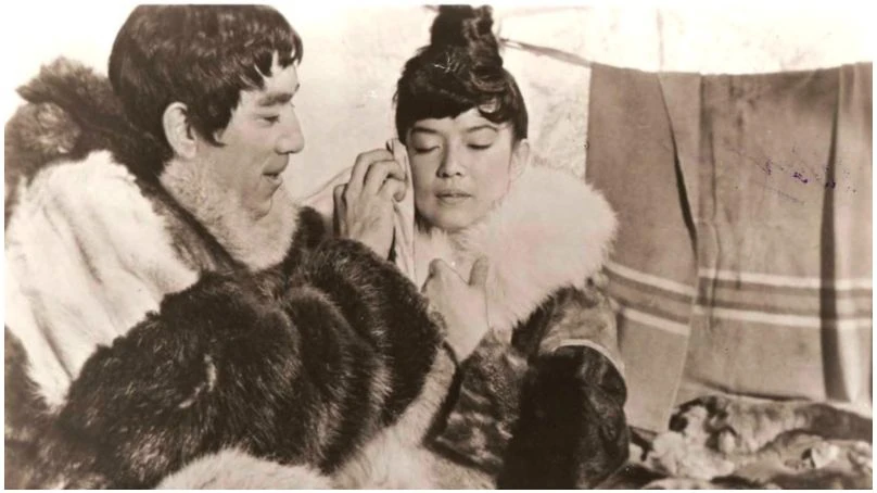 Anthony Quinn, Yoko Tani