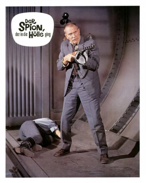 Corrida pro špióna (1966)