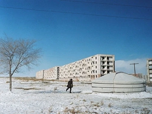 Khadak (2006)