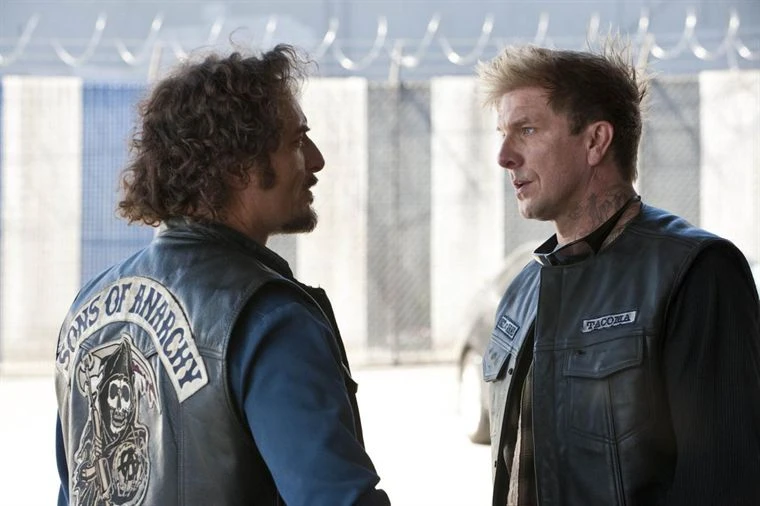 Kenny Johnson, Kim Coates