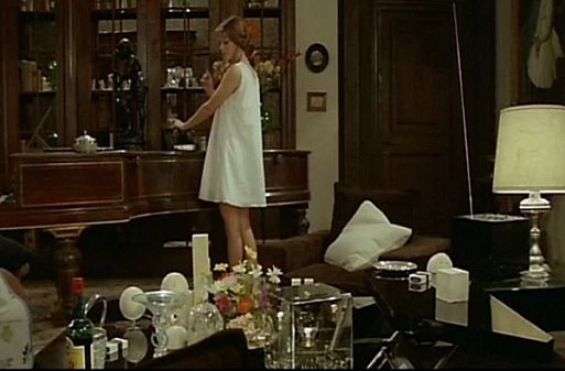 I corpi presentano tracce di violenza carnale (1973)