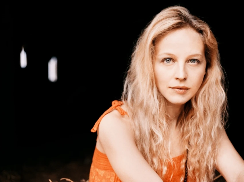 Sommer in Orange (2011)