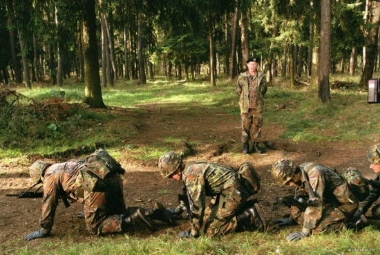 Armádní akademie (2007)