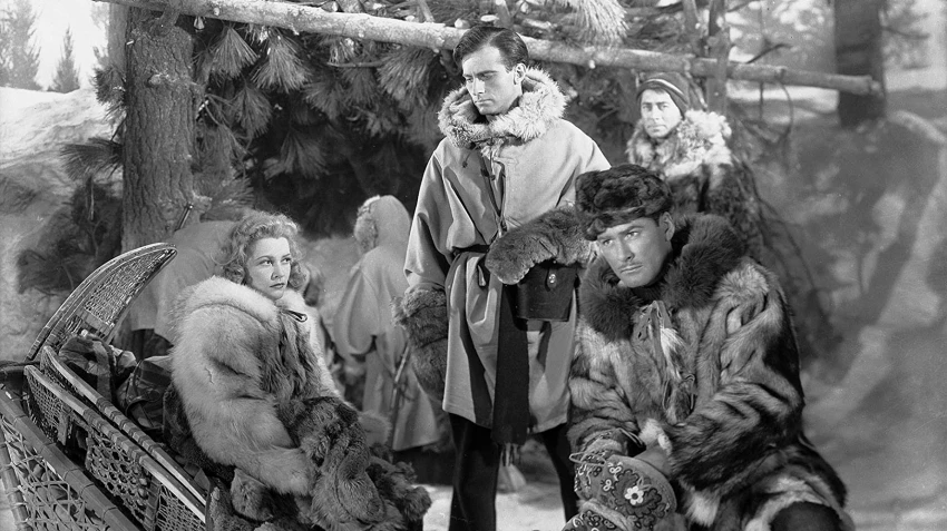 Northern Pursuit (1943)