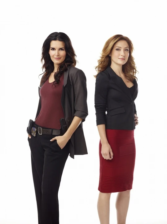 Rizzoli & Isles - Vraždy na pitevně (2010) [TV seriál]