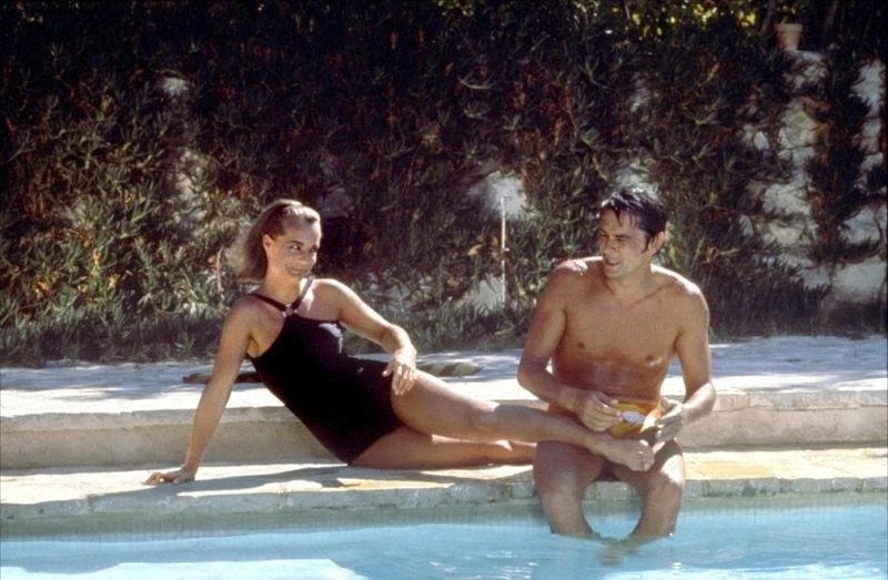 Bazén (1968)