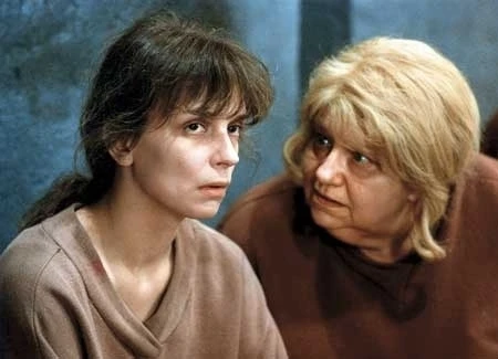 Přítelkyně z domu smutku (1992) [TV minisérie]