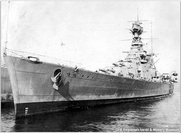 bitevná loď HMS Hood