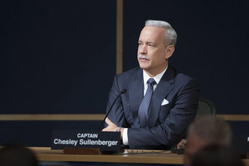 Sully: Zázrak na řece Hudson (2016)