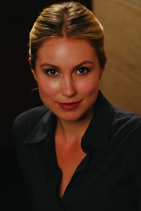 Sarah Carter