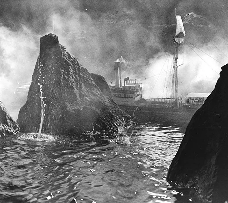 Krakatoa, na východ od Jávy (1969)