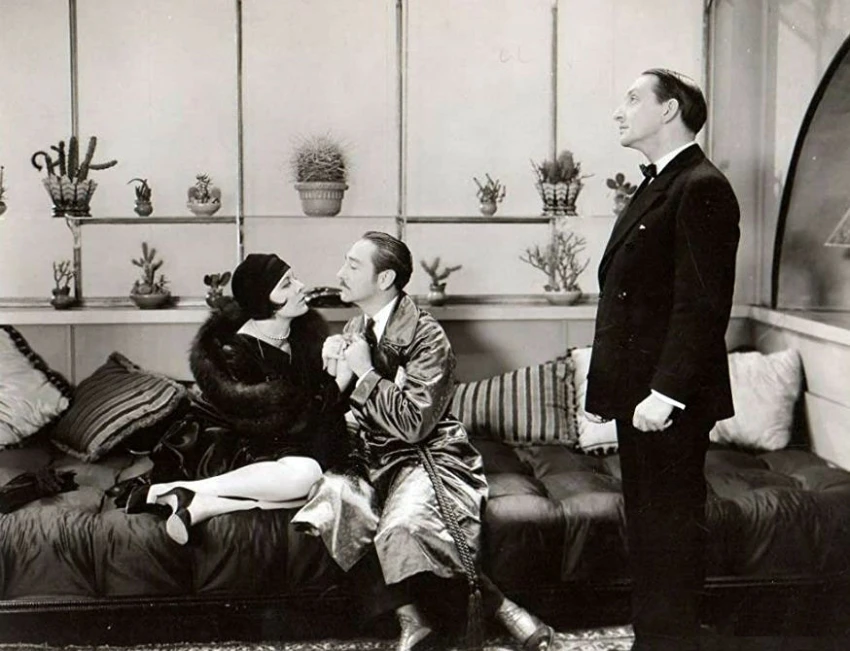 Fashions in Love (1929)