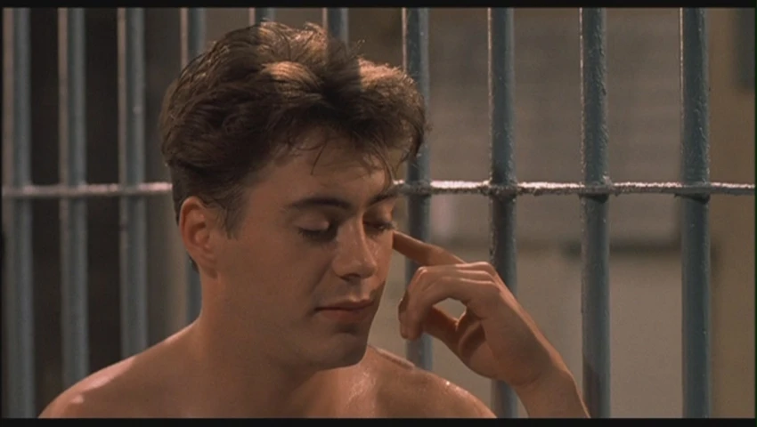 Johnny, buď hodný! (1988)