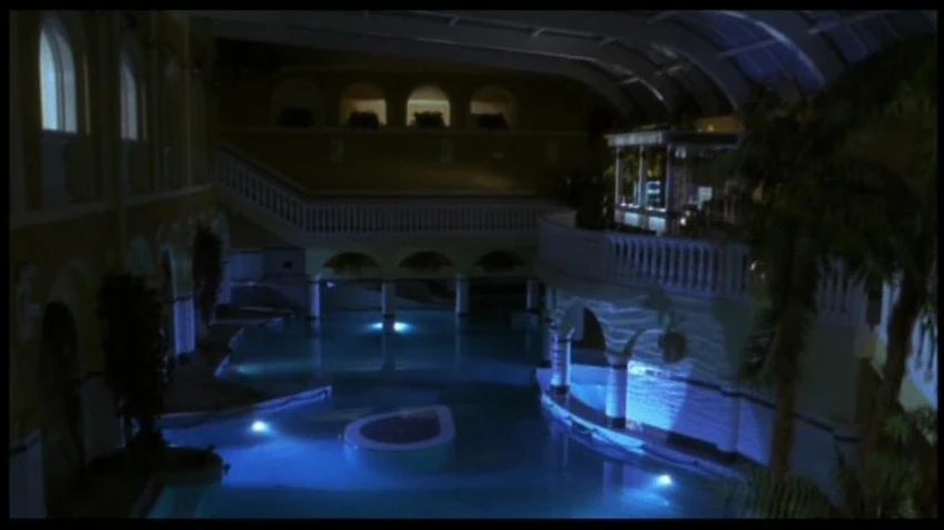 Bazén (2001)