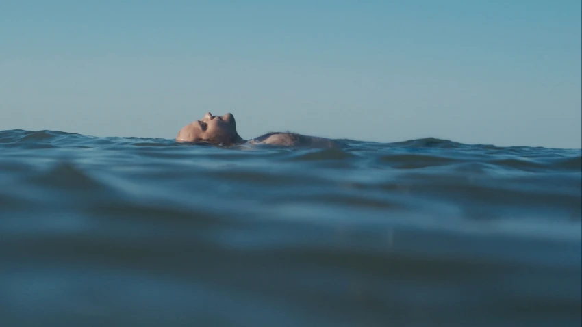 Un homme à la mer (2015)