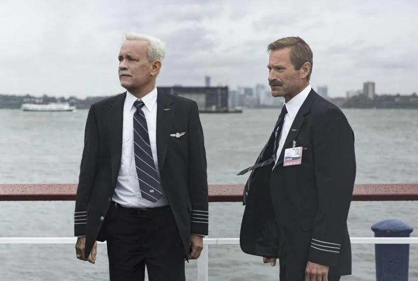 Sully: Zázrak na řece Hudson (2016)