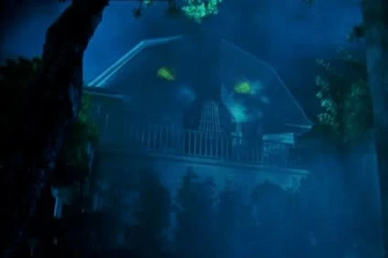 Ďábel v Amityville (1989)