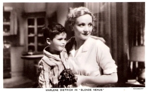 Plavovlasá Venuše (1932)