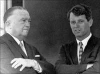 Riaditeľ F.B.I.  J. Edgar Hoover a Robert F. Kennedy