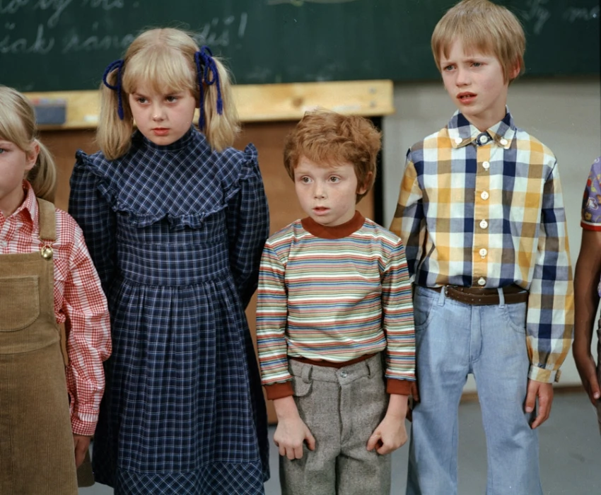My všichni školou povinní (1984) [TV seriál]