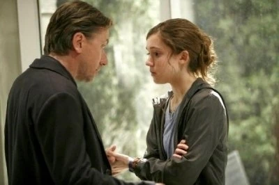 Tim Roth a  Hayley McFarland