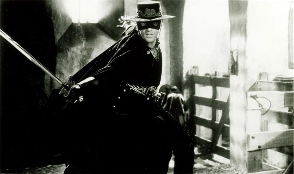 Zorro: Tajemná tvář (1998)