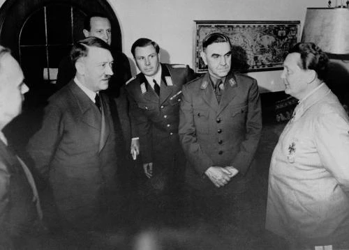 Adolf Hitler, Ante Pavelić a Hermann Göring