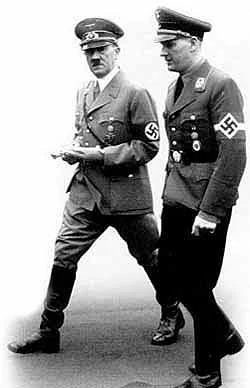 Adolf Hitler a  Baldur von Schirach