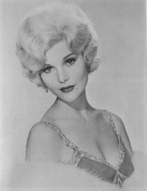 Harlow (2) (1965)