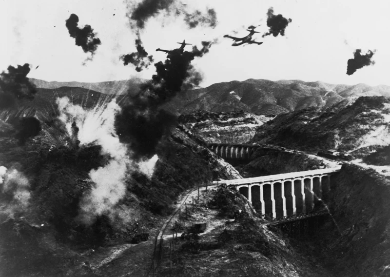 Mosty na Toko-Ri (1954)