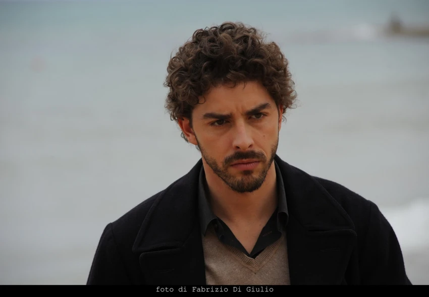 Mladý Montalbano (2012) [TV cyklus]