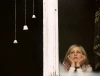 Pod jejím oknem (2003)
