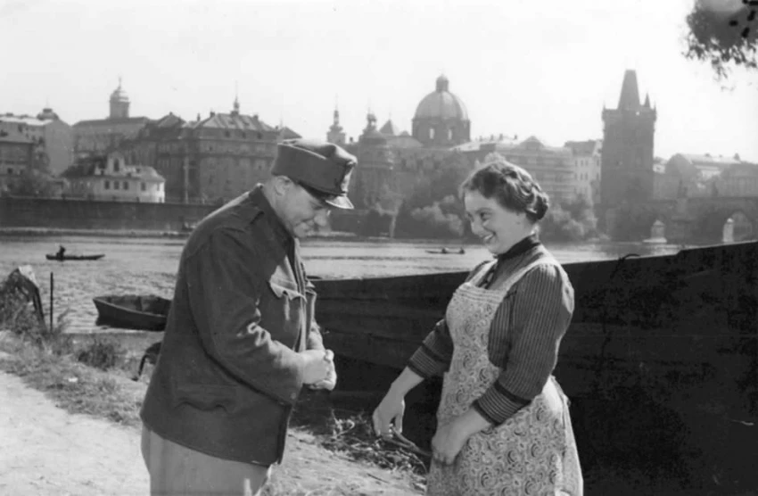 Dobrý voják Švejk (1956)