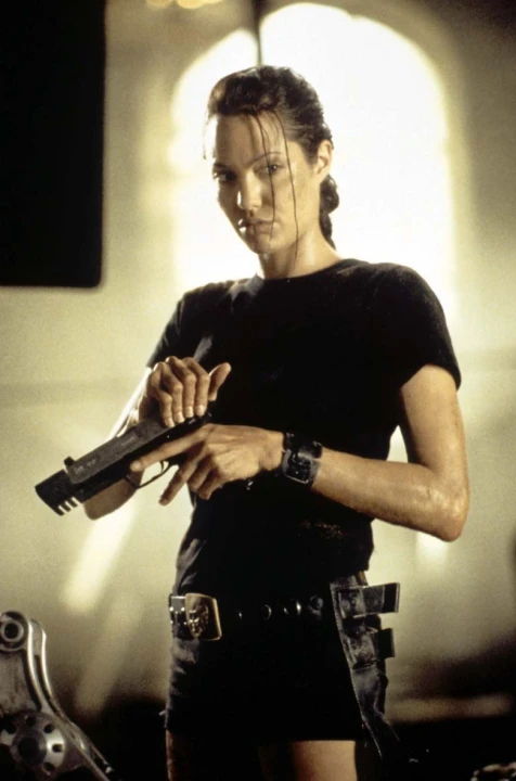 Lara Croft Tomb Raider: Kolébka života (2003)