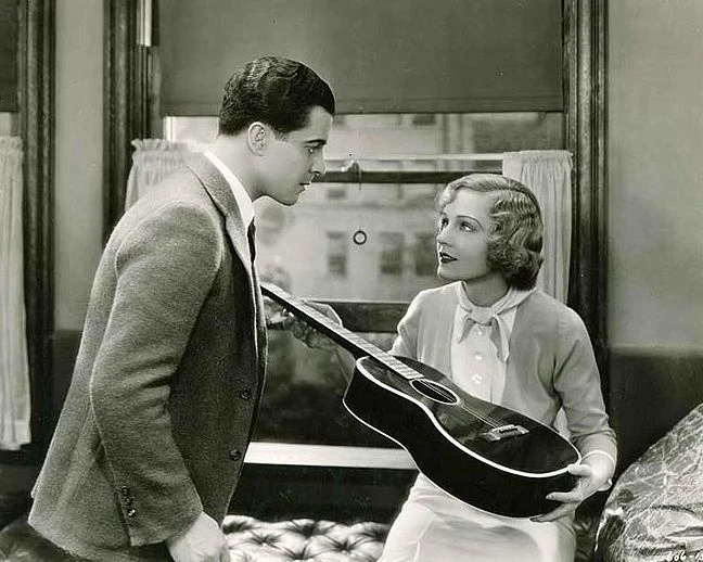 Huddle (1932)
