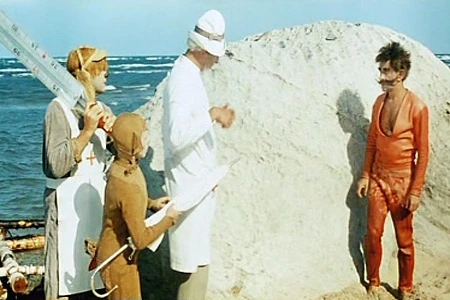 Doktor Bolíto (1966)