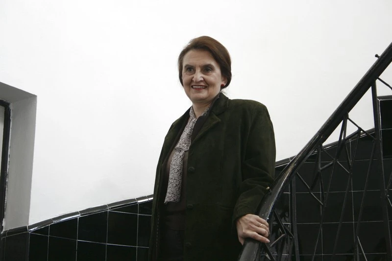 Eva Holubová