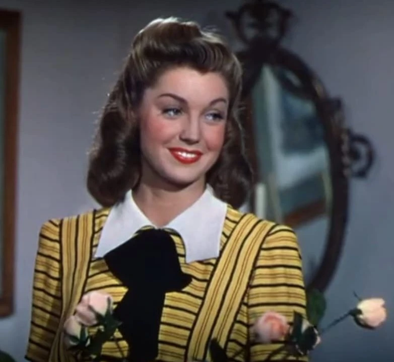 Thrill of a Romance (1945)