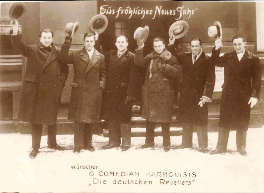 Zdroj: Comedian Harmonists Archiv / zleva: Robert Biberti, Erich Collin, Roman Cycowski, Erwin Bootz, Ari Leschnikoff a Harry Frommermann.