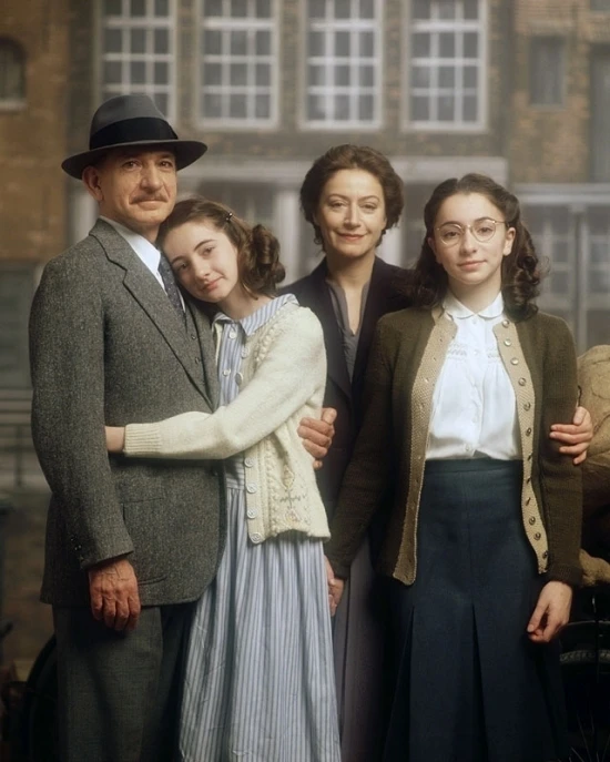 Deník Anne Frankové (2001) [TV film]