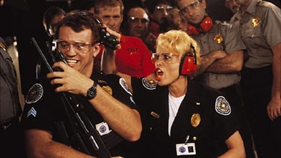 Policejní akademie 5: Nasazení v Miami Beach (1988)