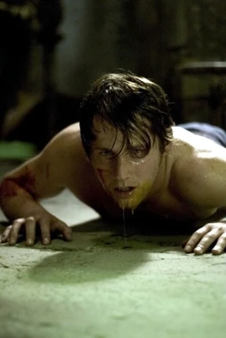 Hostel (2005)