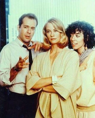 Měsíční svit (1985) [TV seriál]