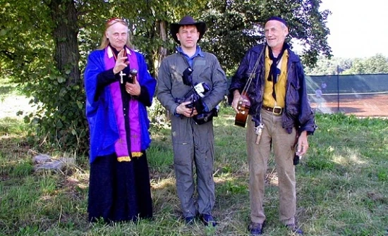 Z města cesta (2002)