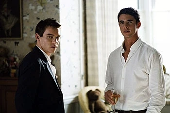 Images copyright © DreamWorks SKG Jonathan Rhys-Meyers Matthew Goode