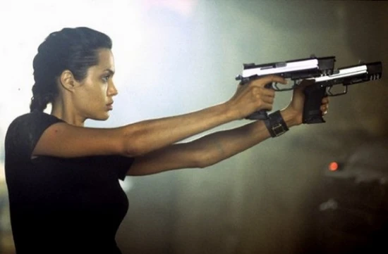 Lara Croft Tomb Raider: Kolébka života (2003)