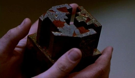 Hellraiser: Inferno (2000) [Video]