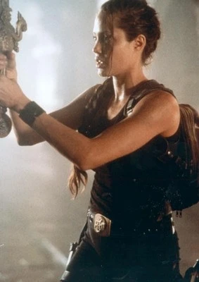 Lara Croft Tomb Raider: Kolébka života (2003)